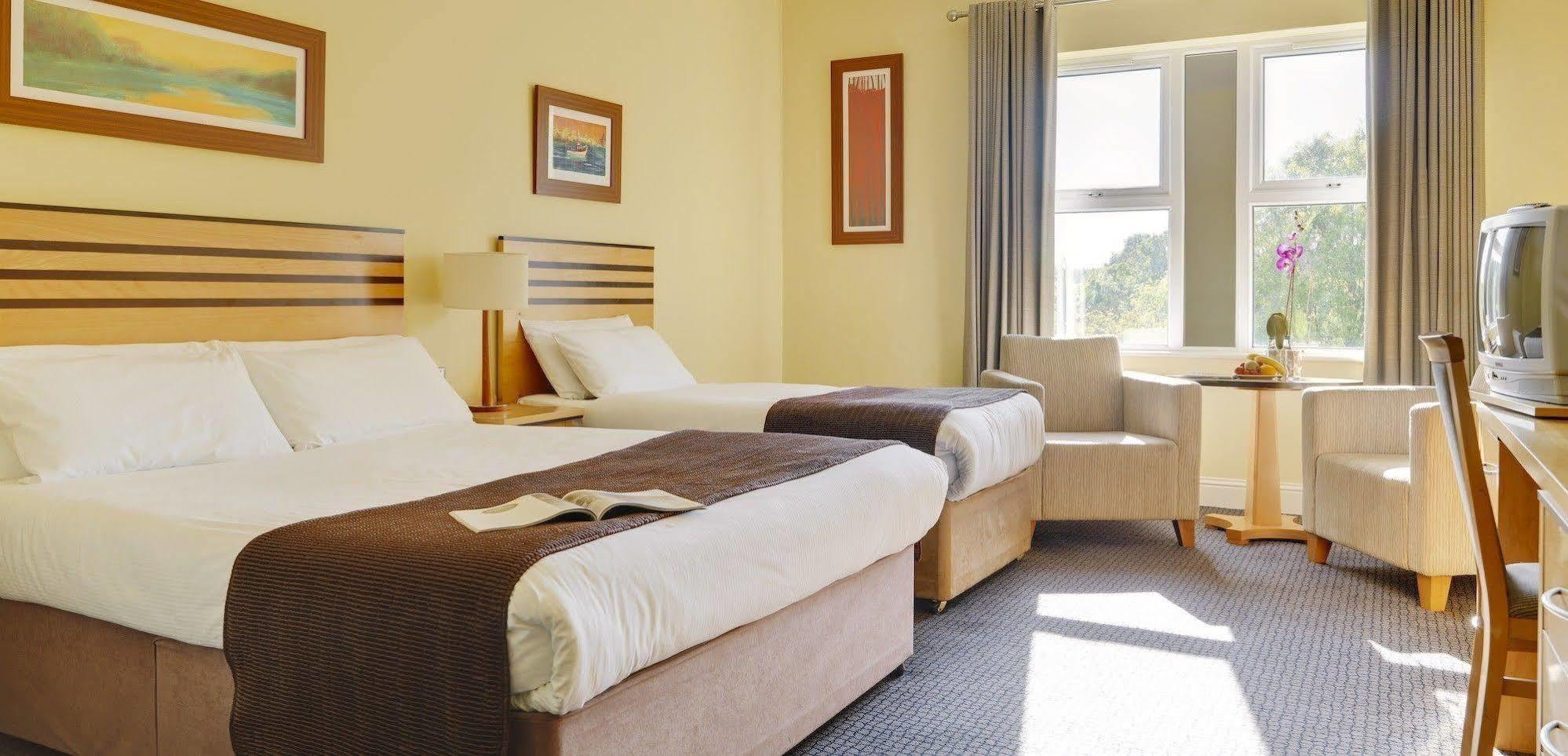 Breaffy House Hotel And Spa كاستليبار المظهر الخارجي الصورة